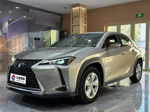 Lexus UX 2022 260h Exploration Fun Edition