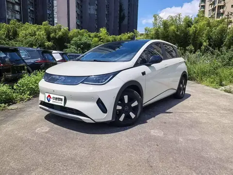 dolphin 2025 Smart Driving Edition 410กม. Fashion Edition