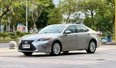 Lexus ES 2015 200 Elite Edition