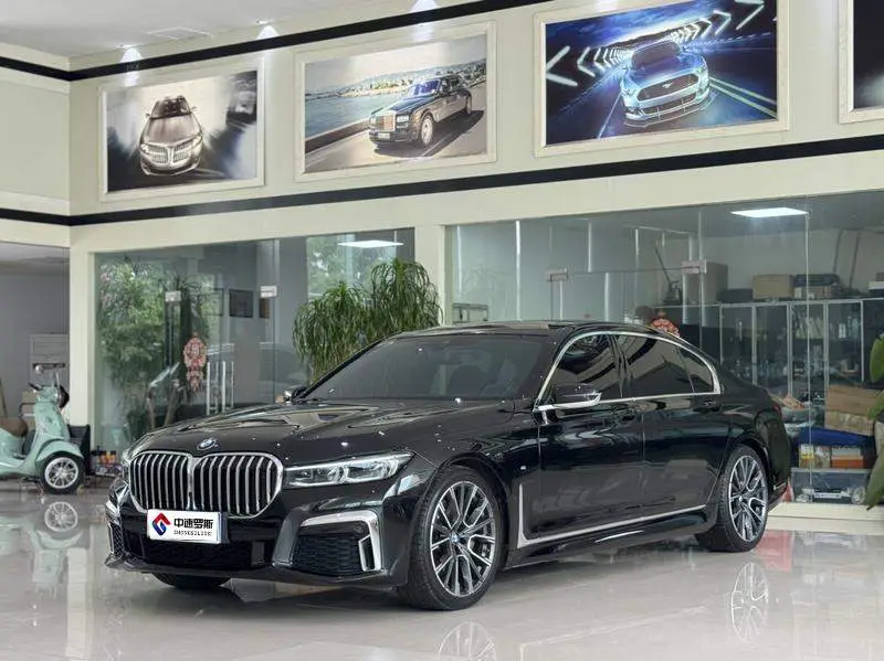 BMW 7 Series 2019 740Li Facelift Leading M Sport Package