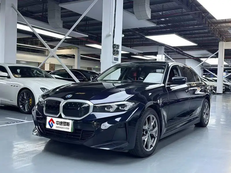 BMW i3 2022 eDrive 35 L