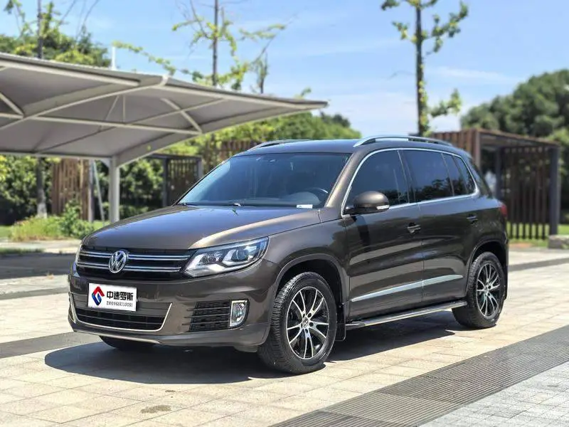 Tiguan 2015 1.8TSI Automatic 4WD Luxury Model