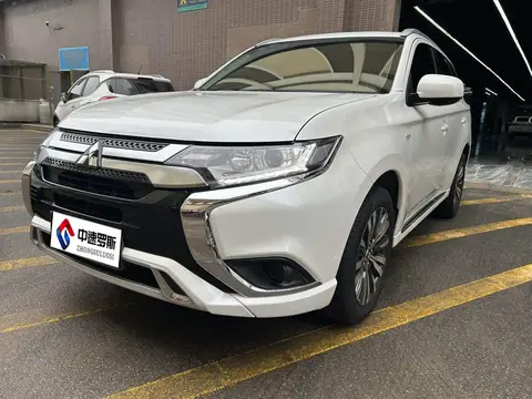 Outlander 2021 รุ่น 2.0L 2WD Changxing Edition 5 Seaters