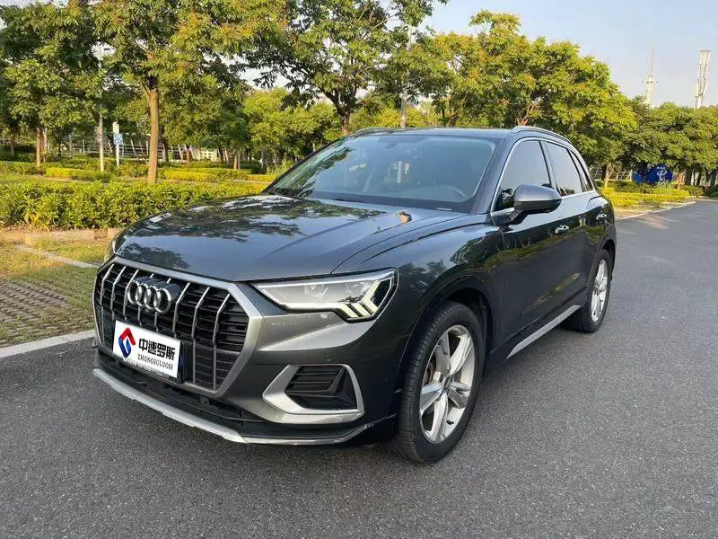 Audi Q3 2019 40 TFSI Stylish and Elegant