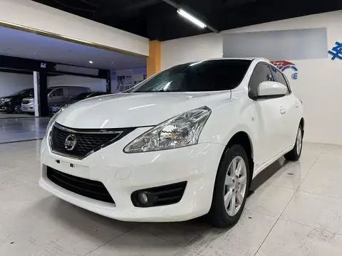 TIIDA 2013 1.6L CVT Cool Edition
