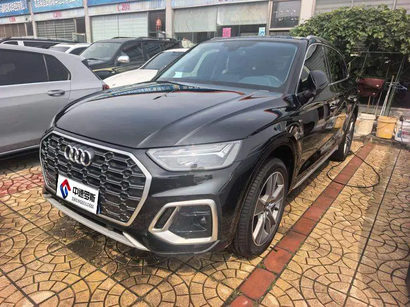 Audi Q5L 2022 الطراز 45T Luxury Elegant الطراز