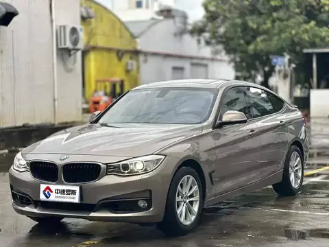 BMW 3 Series GT 2013 320i Leading Model
