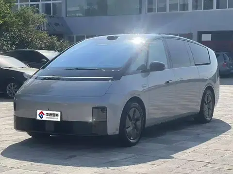 Ideal MEGA 2025 หน้าแรก Special Edition