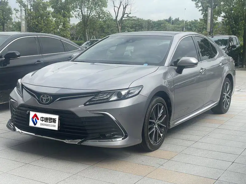 Camry 2023 2.5G Deluxe Edition
