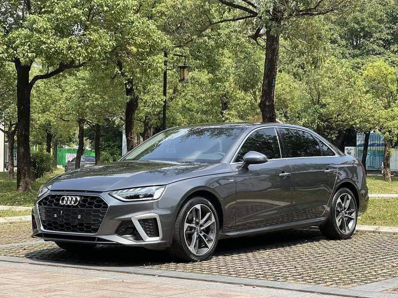 Audi A4L 2020 40 TFSI Stylish and Dynamic