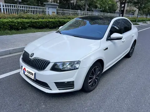 Octavia 2017 1.6L Automatic Intelligent Travel Edition