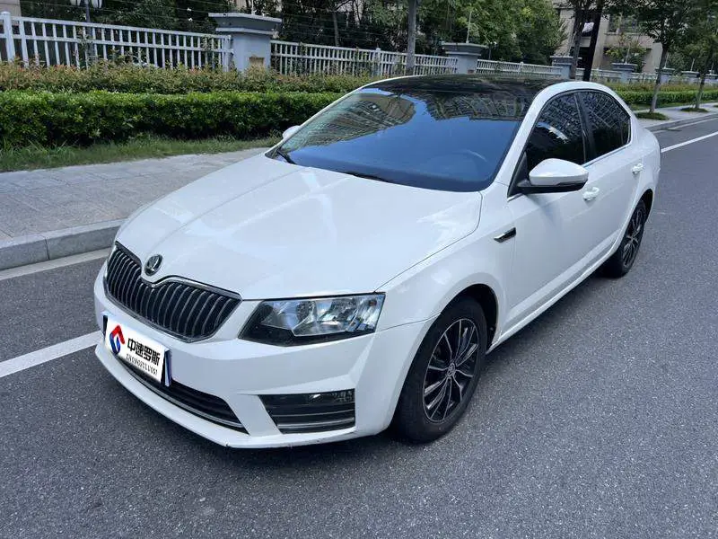 Octavia 2017 1.6L Automatic Intelligent Travel Edition