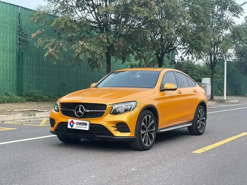 Mercedes-Benz GLC Coupe 2017 GLC 300 4MATIC Coupe SUV