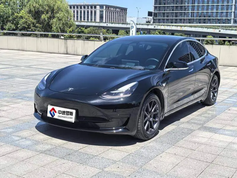 Модель 3 2020 facelift standard range rear-wheel drive upgraded version