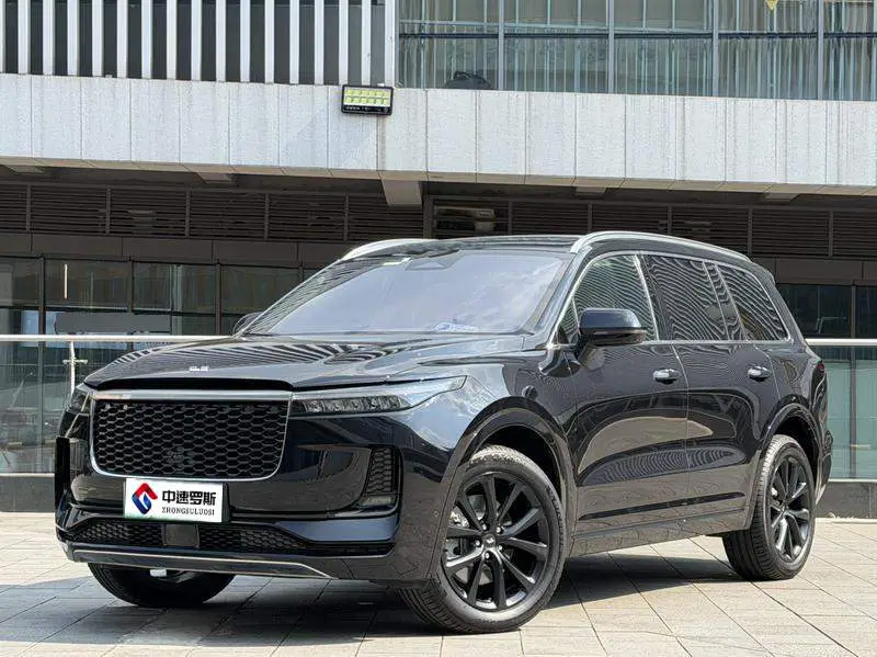 Ideal ONE 2021 Extended Range 6-seater Edition