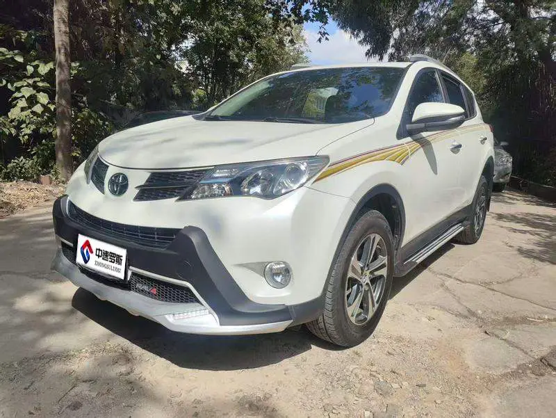 RAV4 Rongfang 2015 2.0L CVT 4WD New Edition