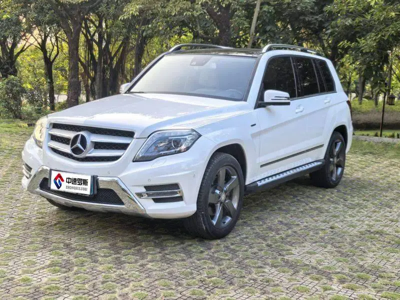 Mercedes-Benz GLK-Class 2015 GLK 260 4MATIC Fashion Ultimate Edition