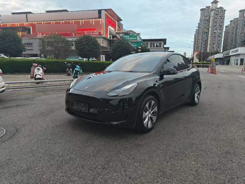 Modèle Y 2022 facelifted rear-wheel drive version