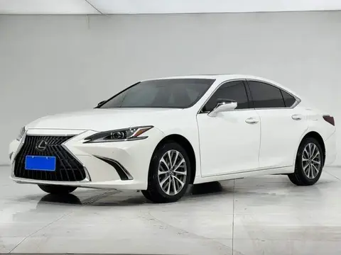 Lexus ES 2021 200 Deluxe Edition