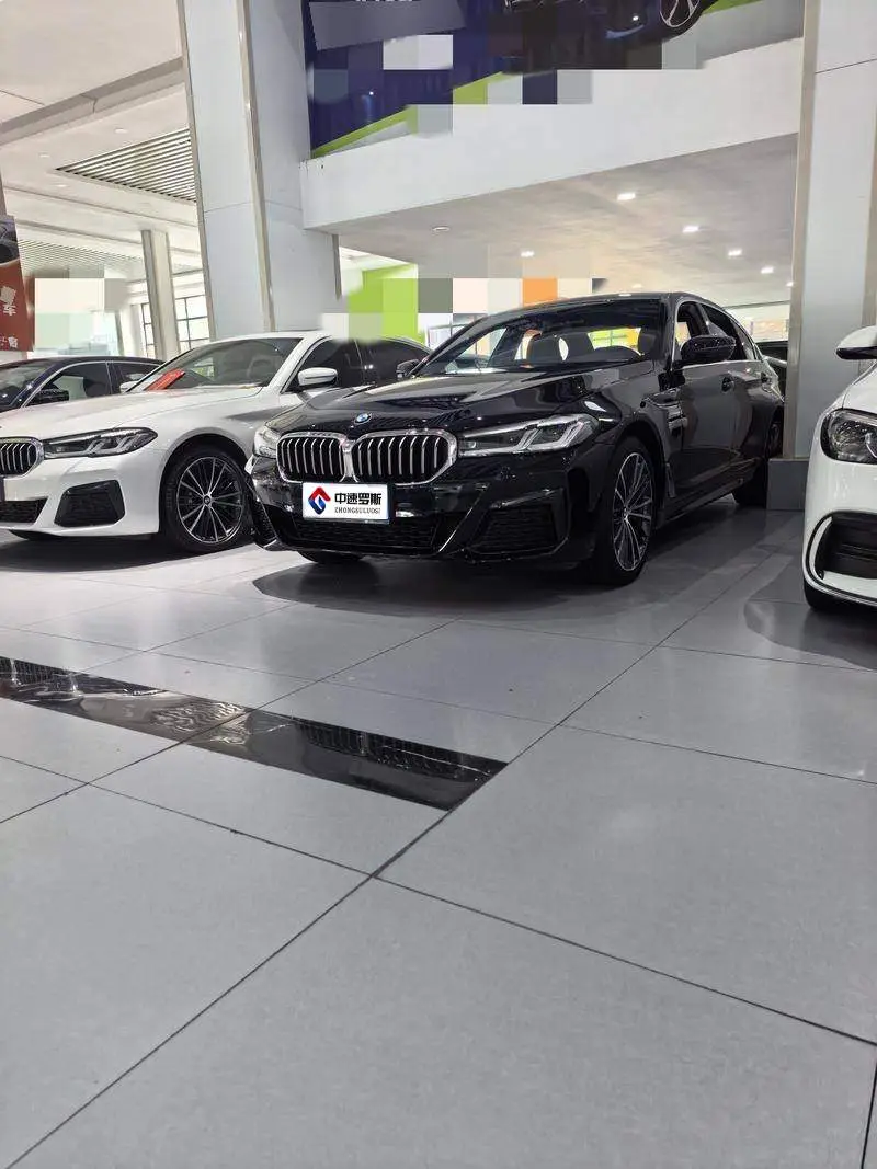 BMW 5 Series 2022 530Li Leading M Sport Package