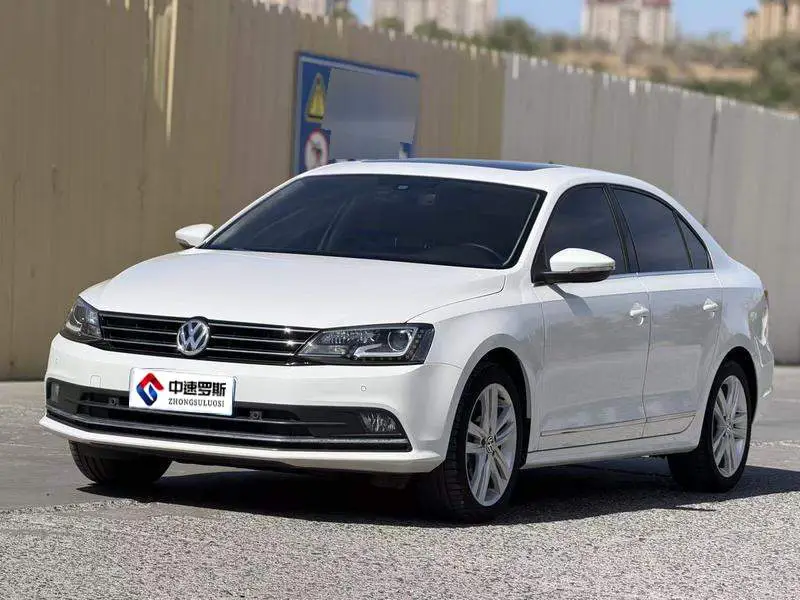 Sagitar 2015 280TSI Automatic Flagship Model