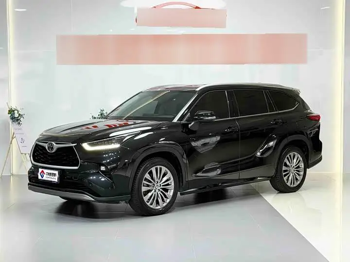 Highlander 2022 380T 4WD Premium Edition 7 Seaters