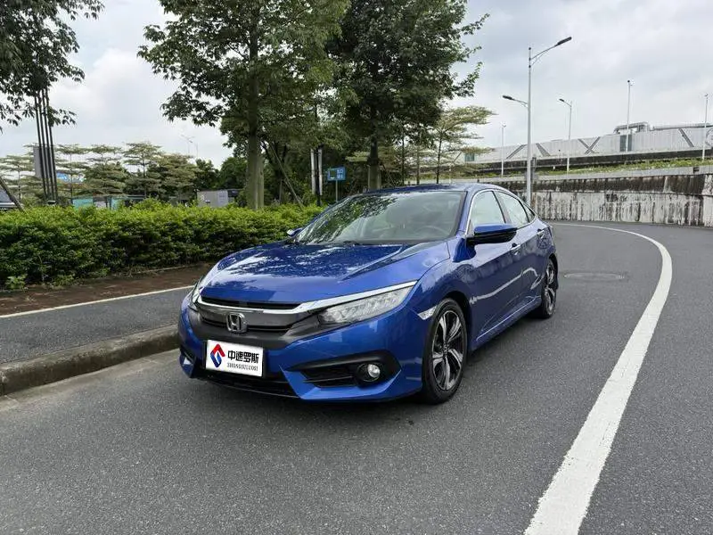 Civic 2016 220TURBO CVT Premium Edition
