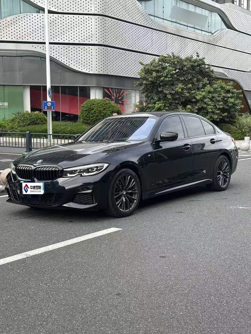 BMW 3 Series 2021 325i M Sport Night Edition