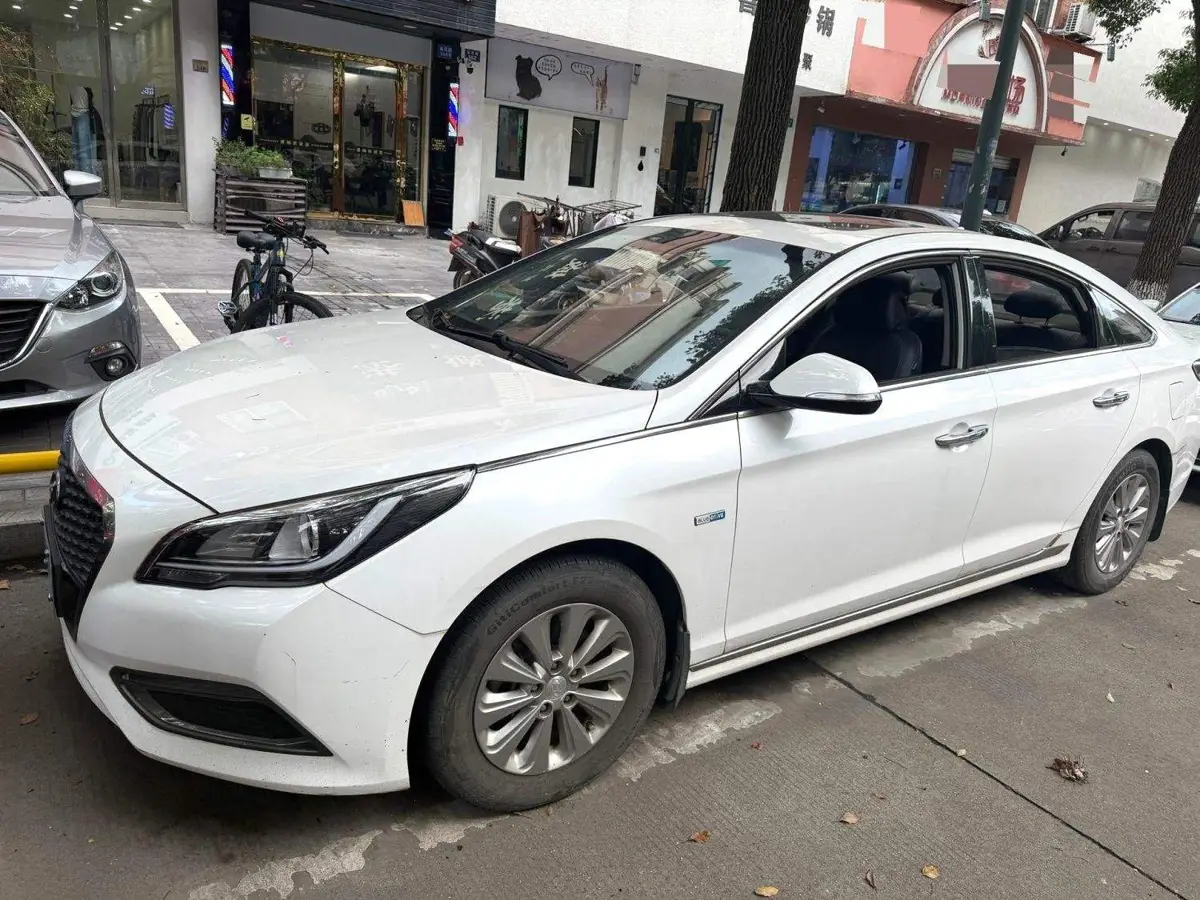 Sonata 2016 2.0L hybrid HS leading model