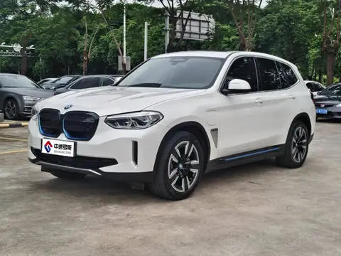 BMW iX3 2021 Leading Model