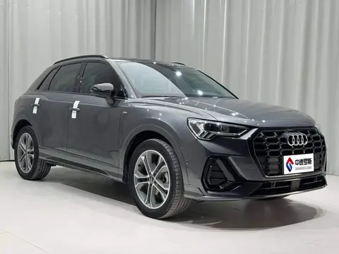 Audi Q3 2023 35 TFSI Fashion Dynamic Edition (1.4T)