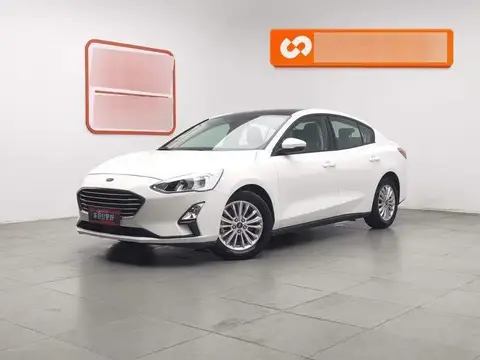 Fox 2019 Sedan EcoBoost 180 Automatic Front