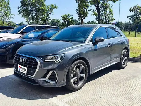 Audi Q3 2022 35 TFSI Stylish and Dynamic