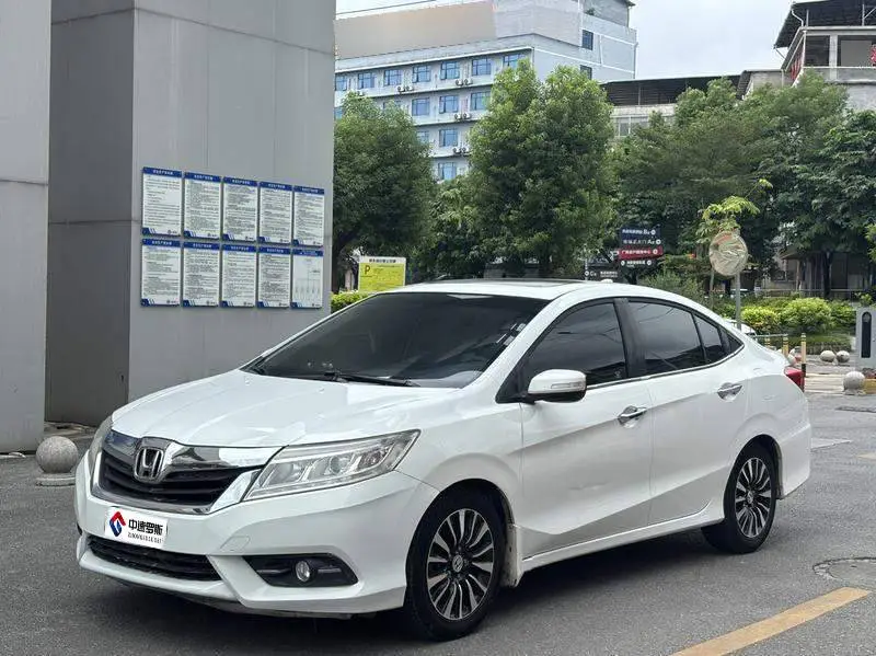 Lingpai 2013 1.8L Automatic Luxury Edition
