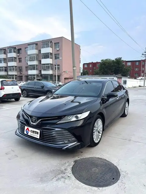 Camry 2018 2.5G Deluxe Edition