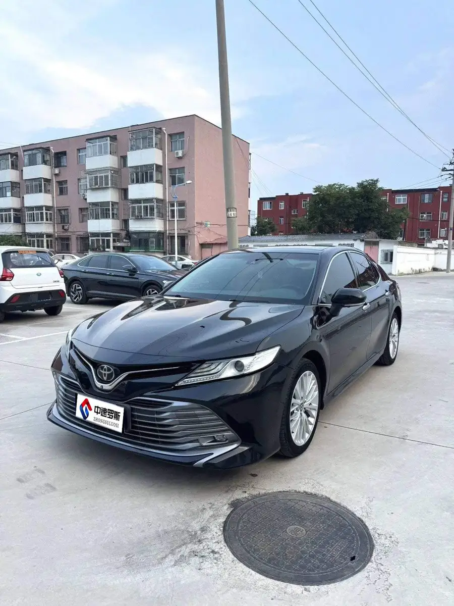 Camry 2018 2.5G Deluxe Edition