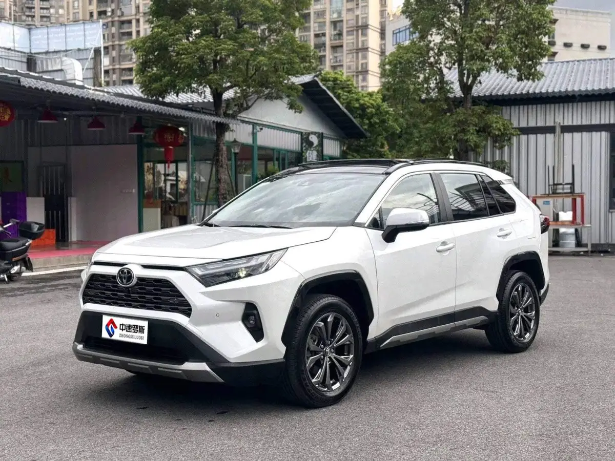 RAV4 Rongfang 2024 2.0L CVT 2WD Fashion Plus Edition