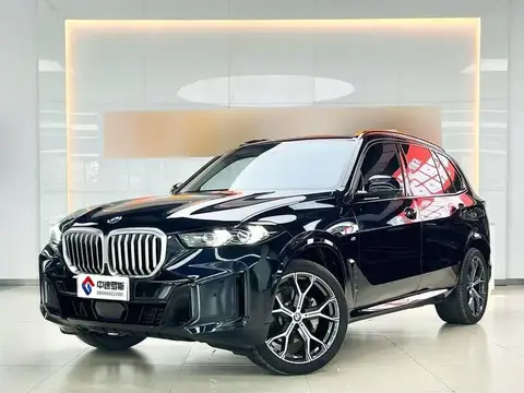 BMW X5 2023 xDrive 30Li Premium M Sport Night Edition