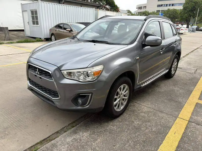 ASX 2013 2.0L CVT 2WD Deluxe Edition