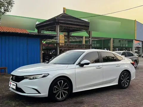 Stylish 2022 240TURBO CVT Deluxe Edition