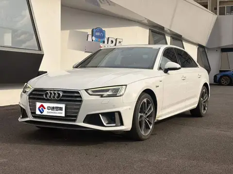 Audi A4L 2019 40 TFSI Sports National V