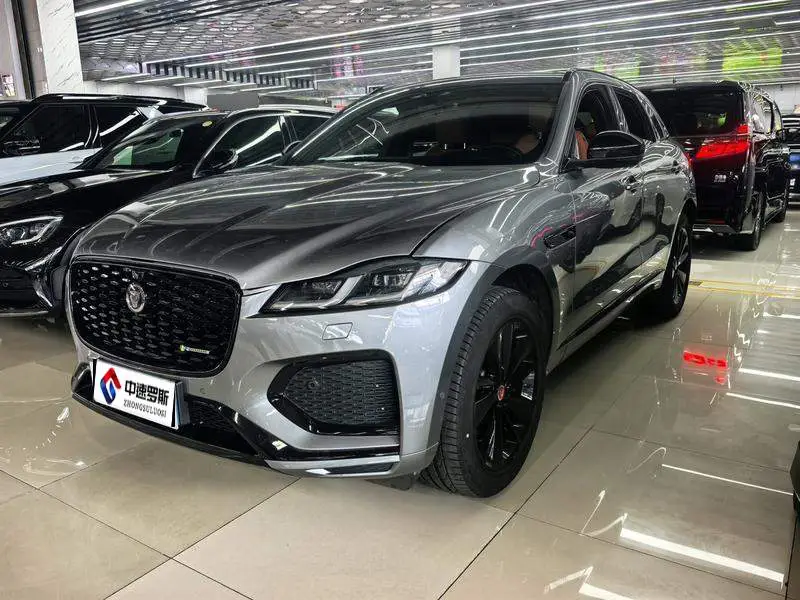 Jaguar F-PACE 2022 P250 R-Dynamic BLACK