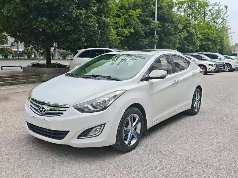 Elantra 2013 1.6L Automatic Premium
