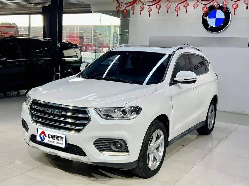 Haval H2 2018 1.5T dual-clutch two-wheel drive fashion model National VI