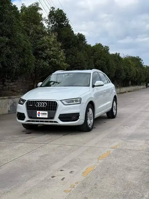 Audi Q3 2015 30 TFSI Comfort Edition