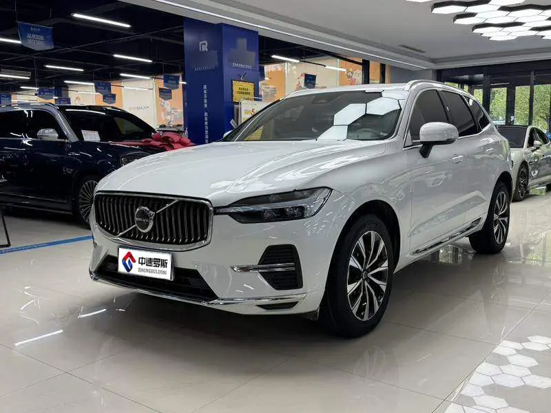 Volvo XC60 2023 B5 4WD Zhiyuan Luxury Edition