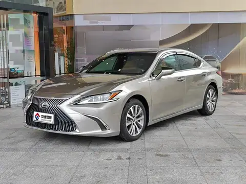 Lexus ES 2021 200 Excellence Edition
