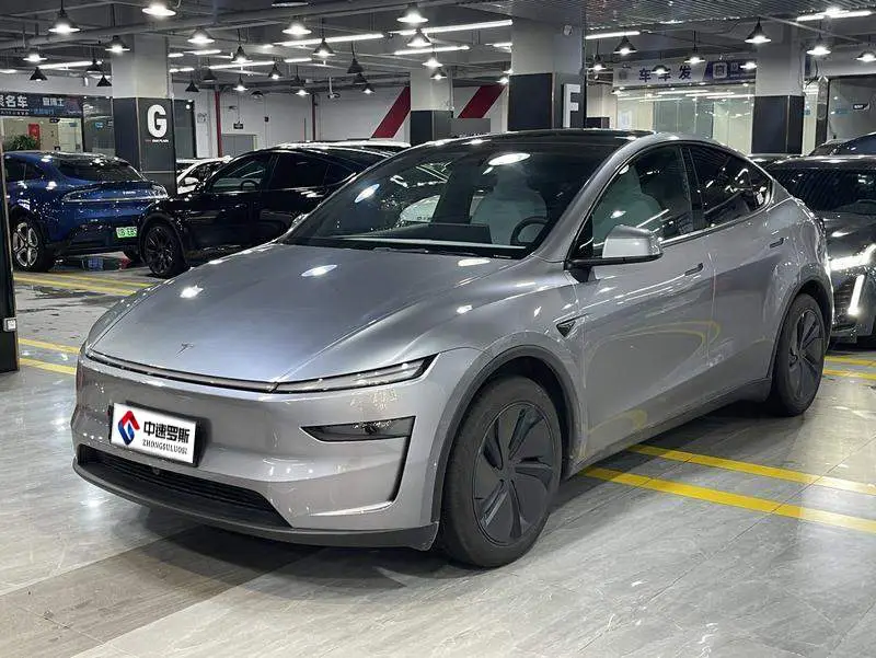 Model Y 2026 Rear-Wheel Drive Version