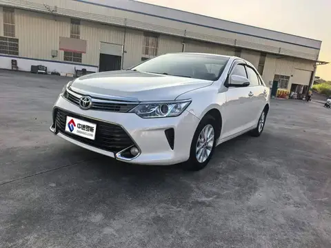 Camry 2016 2.0G 10th Anniversary Leading Edition