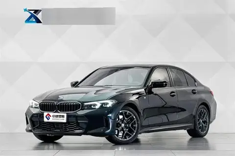 BMW 3 Series 2025 330i M Sport Night Edition